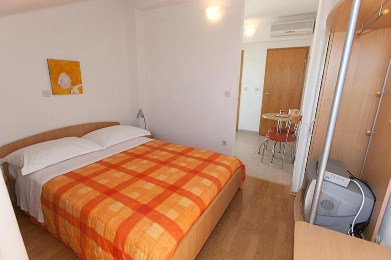 Apartments Milana 2 Tučepi Exteriör bild