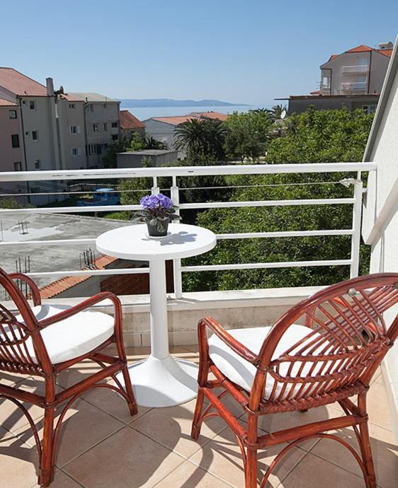 Apartments Milana 2 Tučepi Rum bild